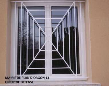 Installation grille de défense mairie Plan d’Orgon 13