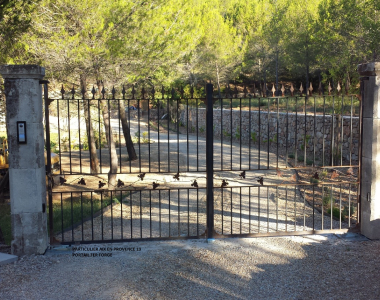 Installation portail fer forgé Aix en Provence 13